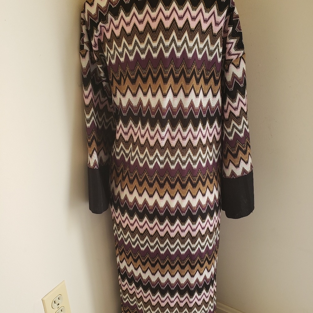 NEWPORT NEWS PRETTY CHEVRON MIDI SWEATER - Picture 5 of 6